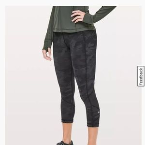 Lululemon Pace Rival Mid-Rise Crop